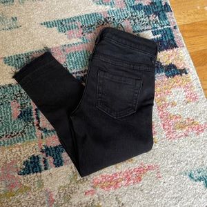 Black skinny jeans 👖